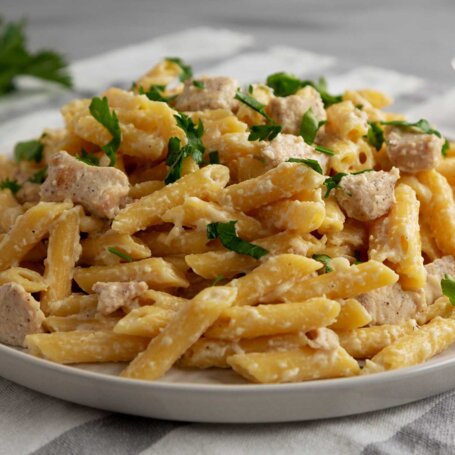Krok 6 - Penne z kurczakiem w sosie śmietanowym foto