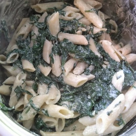 Krok 4 - Penne ze szpinakiem, ricottą i mozzarellą foto