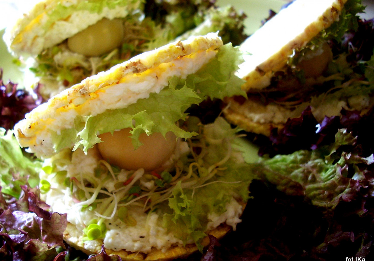 Perłopławy śniadaniowe czyli kanapka z jajkiem inaczej foto
