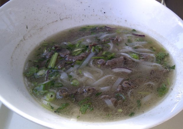 Fotografia przedstawiająca Pho - zupa wietnamska