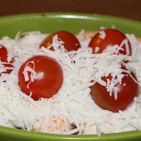 Krok 4 - Pieczarki pod białą pierzynką z pomidorami foto