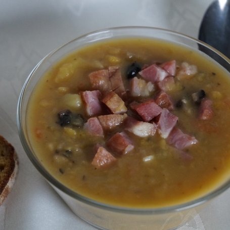 Krok 6 - Pieczarkowa grochówka foto