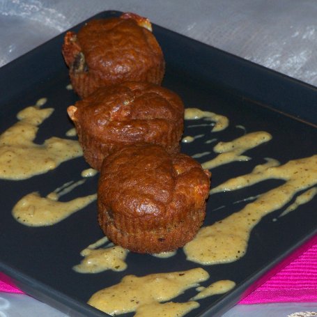 Krok 6 - Pieczarkowe muffinki, czyli coś na przystawkę foto