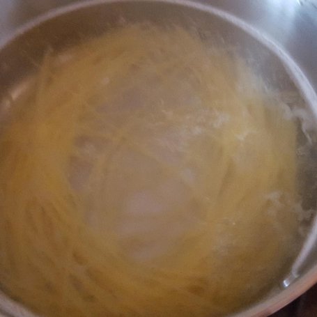 Krok 5 - Pieczarkowe spaghetti z wołowiną foto
