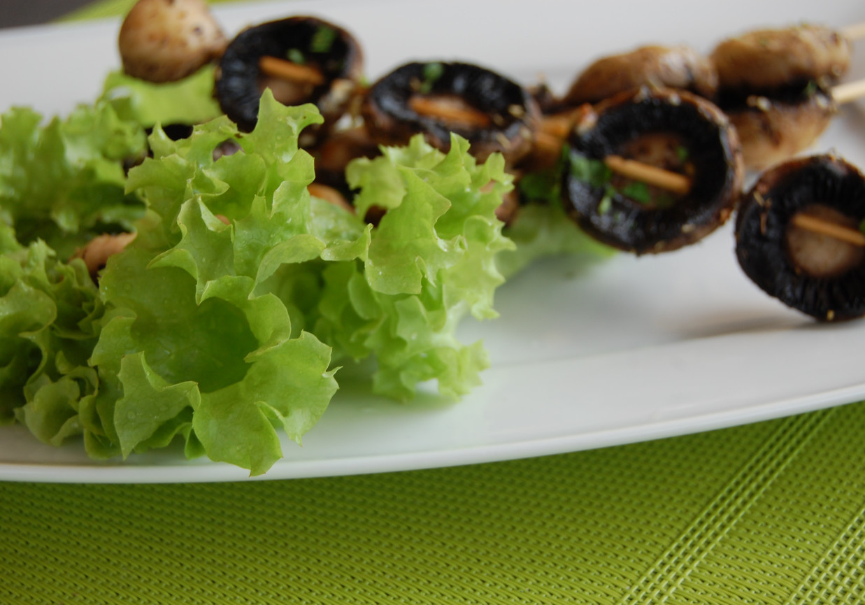 Pieczarkowe szaszłyki foto