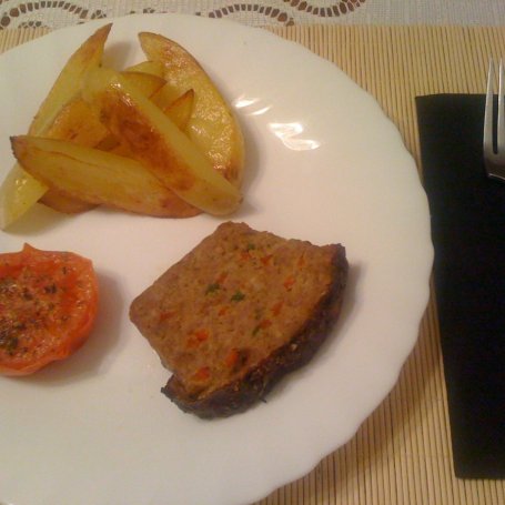 Krok 6 - Pieczeń rzymska z mięsa wołowego z papryką foto