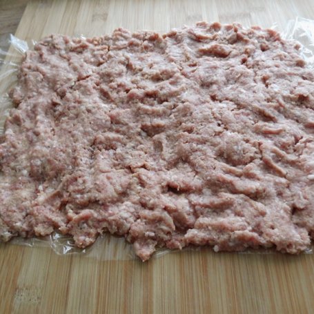 Krok 4 - Pieczeń rzymska z pieczarkami i natką pietruszki foto