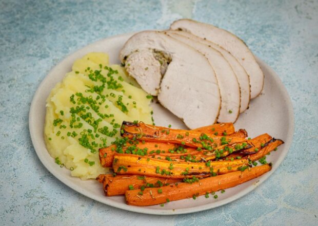 Fotografia przedstawiająca Pieczeń z indyka