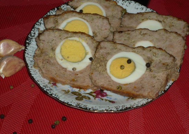 Fotografia przedstawiająca Pieczeń z jajem