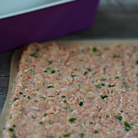 Krok 1 - Pieczeń z mozzarellą i szynką parmeńską foto