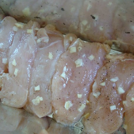 Krok 5 - pieczona pierś w cytrynowej marynacie foto