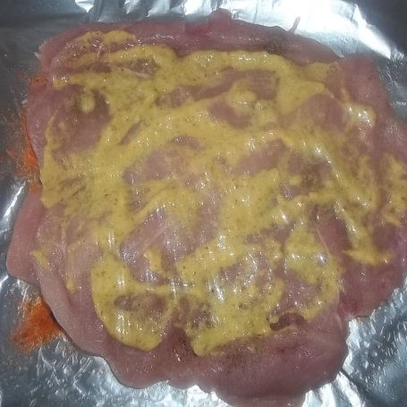 Krok 4 - Pieczona pierś z kurczaka z serem camembert foto
