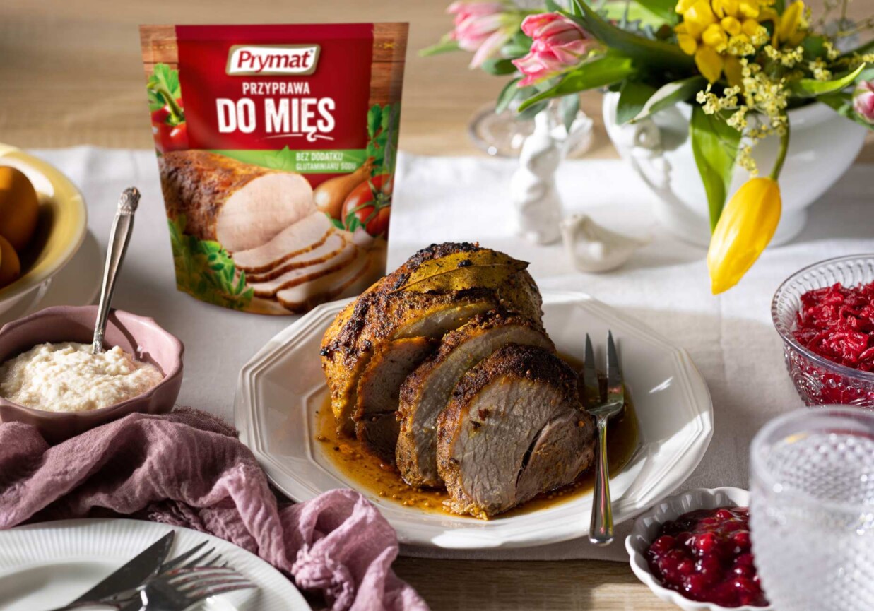 Pieczona szynka wieprzowa foto