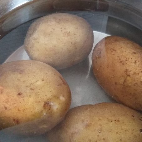 Krok 1 - Pieczone faszerowane ziemniaki foto