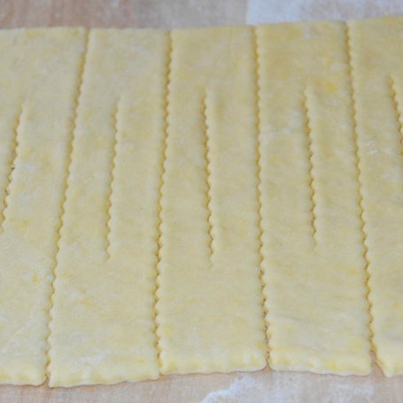 Krok 3 - Pieczone faworki foto