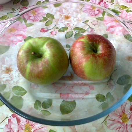 Krok 2 - Pieczone jabłko w polewie czekoladowej foto