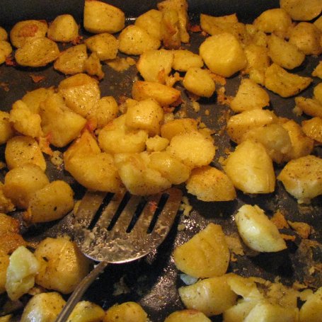 Krok 5 - Pieczone kartofelki foto