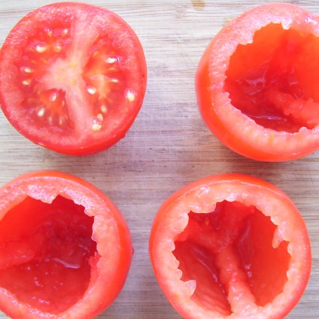 Krok 1 - Pieczone nadziewane pomidory foto