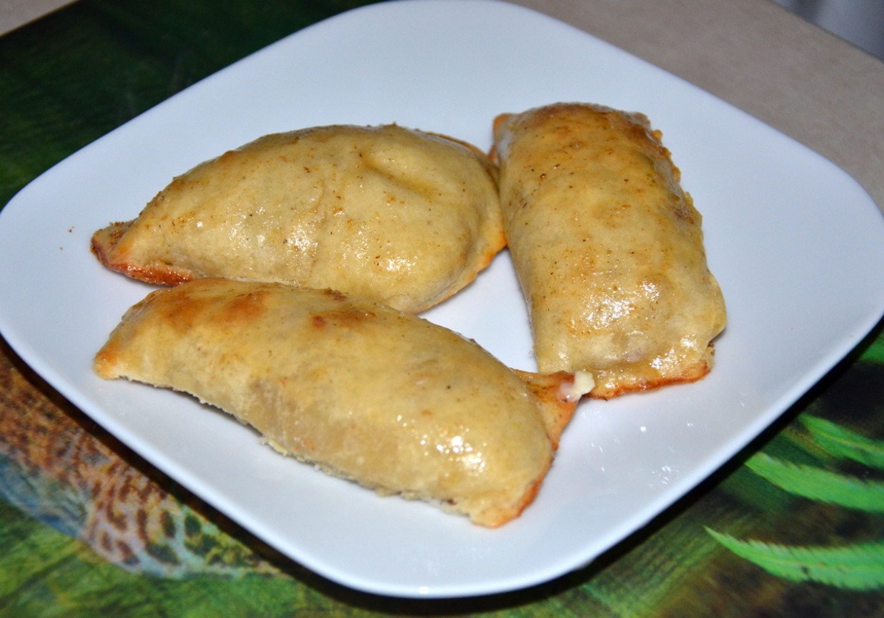 Pieczone pierogi z kaszą gryczaną foto