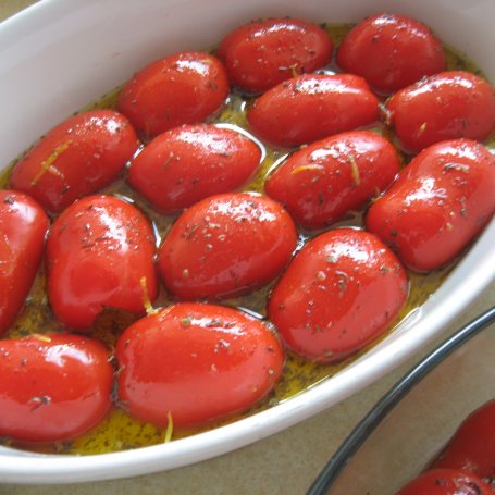 Krok 3 - Pieczone pomidory w ziołowej zalewie foto