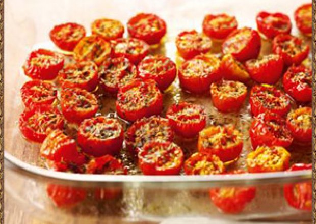 Fotografia przedstawiająca Pieczone pomidory