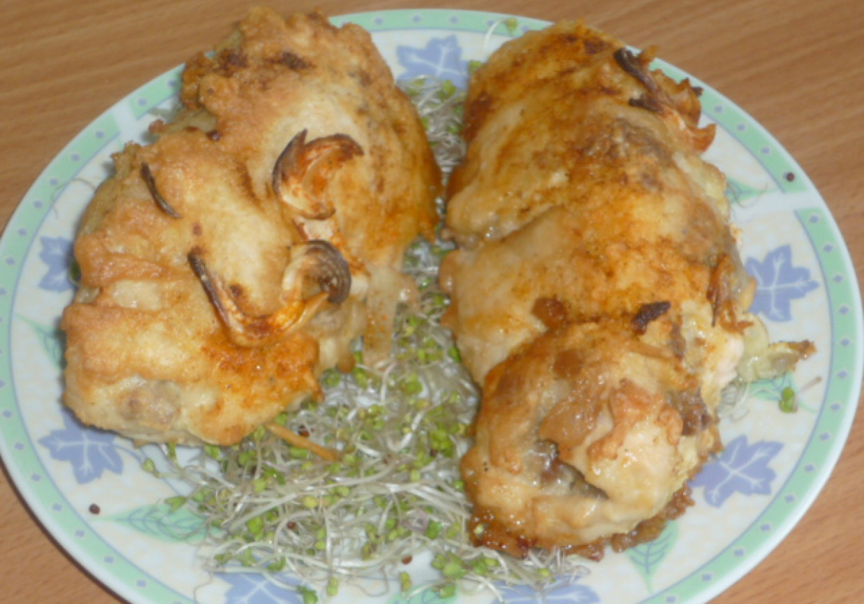 Pieczone roladki z piersi kurczaka faszerowane mięsem mielonym foto