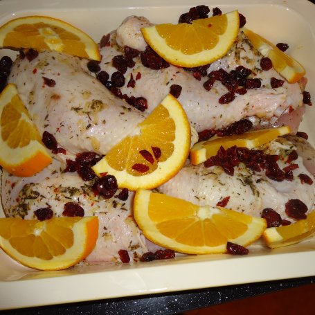 Krok 2 - Pieczone udka kurczaka w pomarańczowo – imbirowej marynacie foto