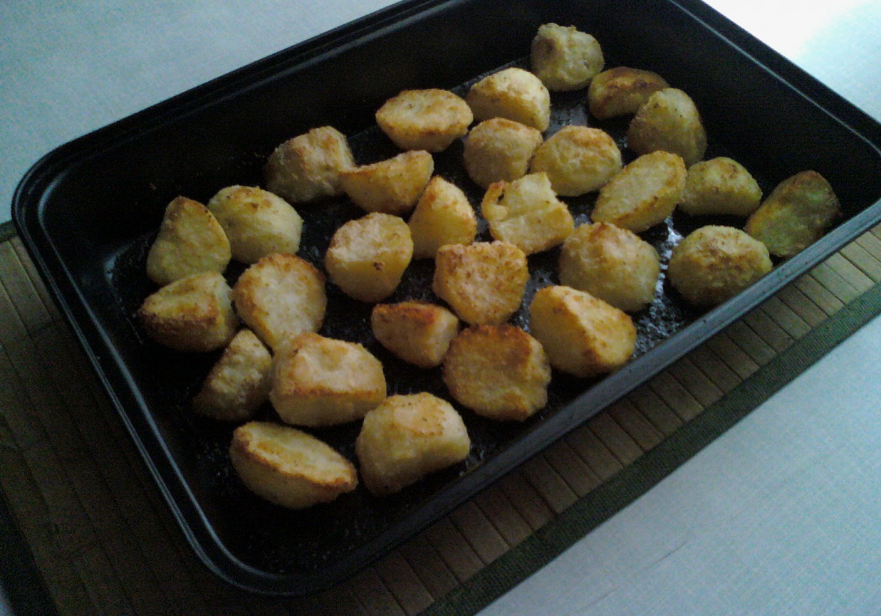 Pieczone ziemniaki do obiadu Nigelli ( bardzo chrupiące ) foto