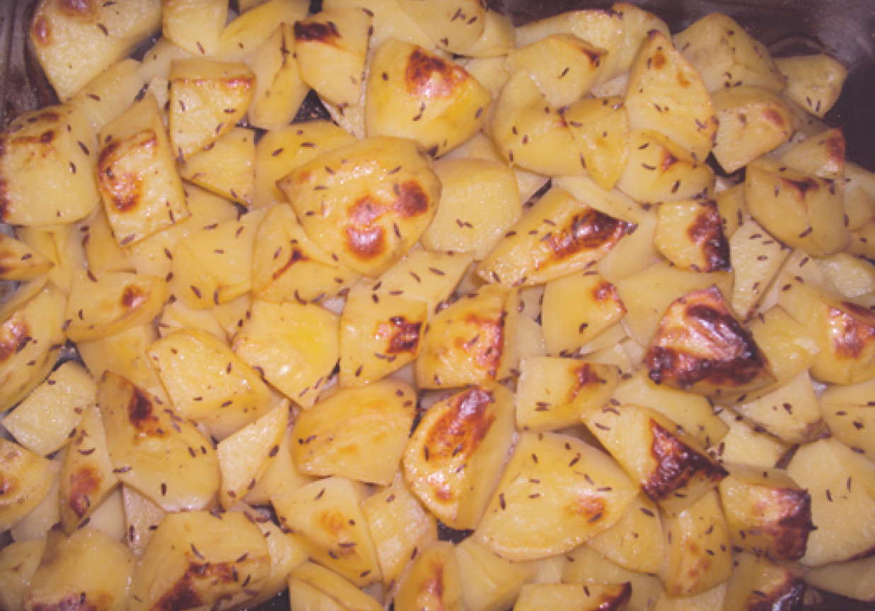 Pieczone ziemniaki z kminkiem foto