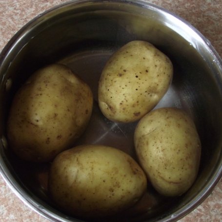 Krok 1 - Pieczone ziemniaki z twarożkiem czosnkowym foto