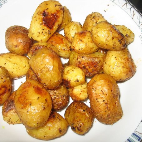 Krok 3 - Pieczone ziemniaki foto
