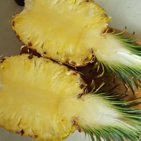 Krok 2 - Pieczony ananas z kokosową kruszonką foto