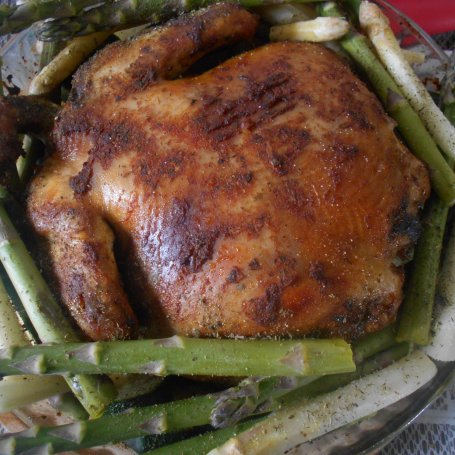 Krok 7 - Pieczony kurczak z wędzoną papryką i warzywami foto