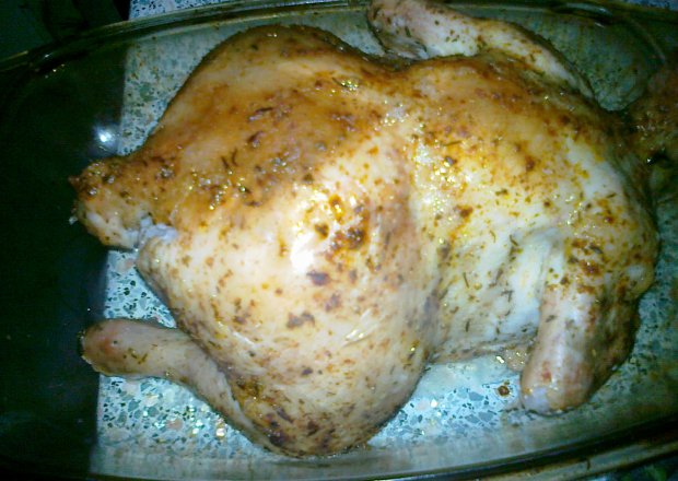Fotografia przedstawiająca pieczony kurczak