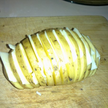 Krok 3 - Pieczony ziemniak z mikrofali foto