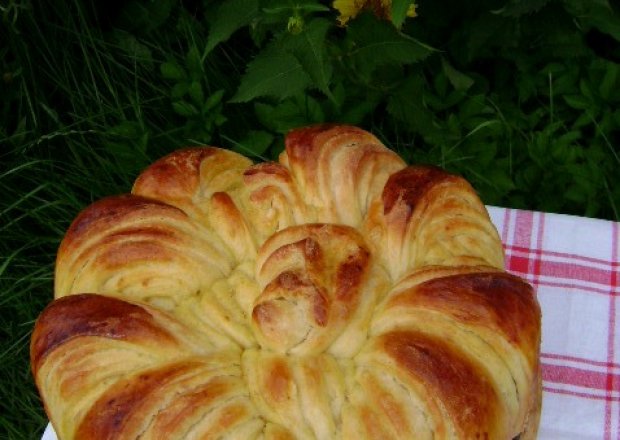 Fotografia przedstawiająca Pieczywo- Bułgarski chlebek