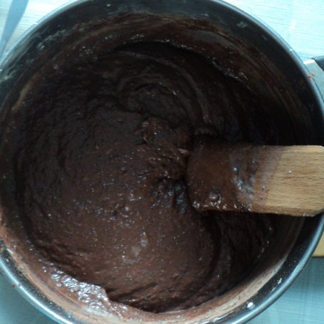 Krok 10 - Piernik / Ciasto czekoladowe foto