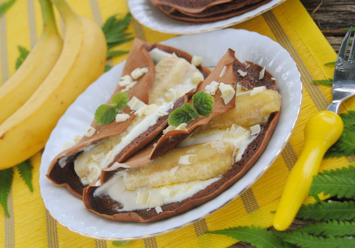 Piernikowe naleśniki z karmelizowanym bananem foto