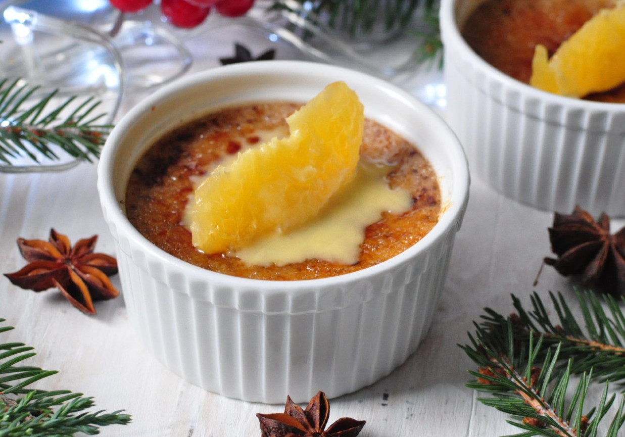 PIERNIKOWY CREME BRULEE  z SOSEM POMARAŃCZOWYM foto