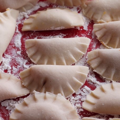 Krok 6 - Pierogi dyniowo marchewkowe foto