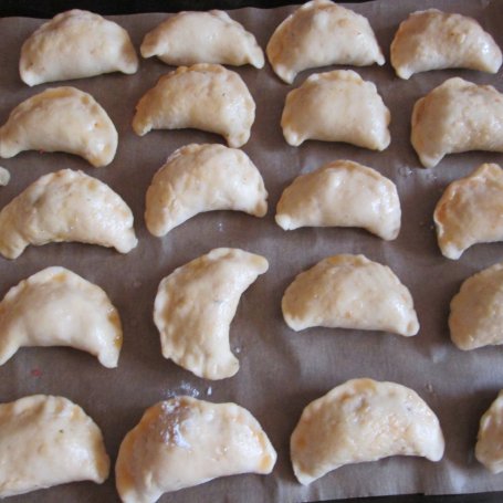 Krok 5 - Pierogi pieczone z kuchni meksykańskiej foto