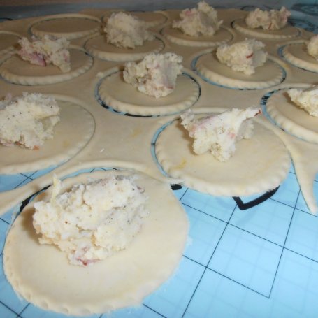 Krok 4 - Pierogi ruskie z boczkiem foto