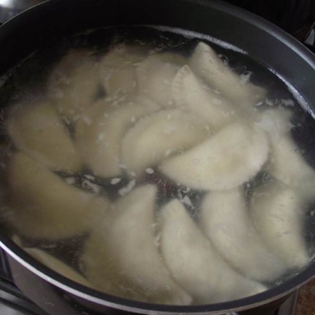 Krok 7 - Pierogi ruskie z miętą foto