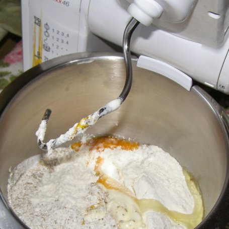 Krok 1 - pierogi "ruskie" żytnio-pszenne... foto