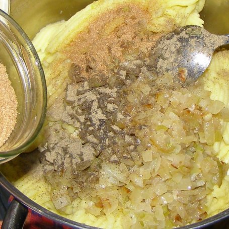 Krok 3 - pierogi "ruskie" żytnio-pszenne... foto