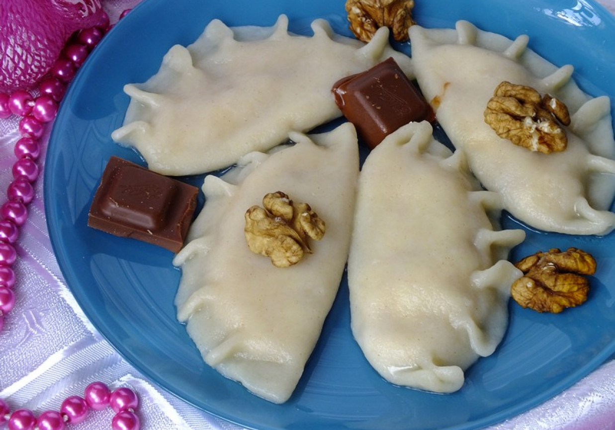 Pierogi serowo-bananowo-czekoladowe  foto