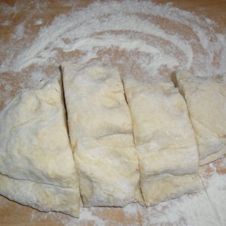 Krok 1 - pierogi z białym serem i boczkiem foto