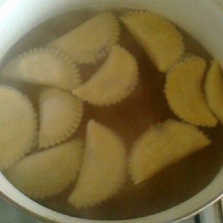 Krok 4 - Pierogi z borówkami foto