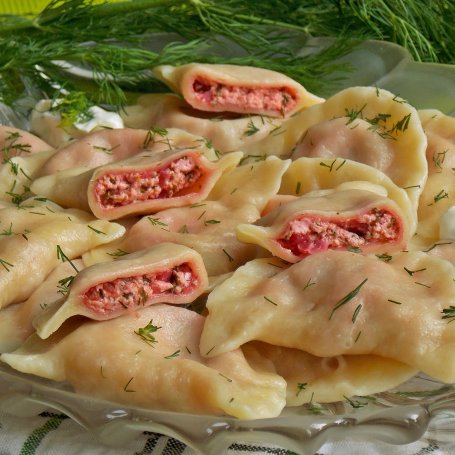 Krok 6 - Pierogi z botwinką foto