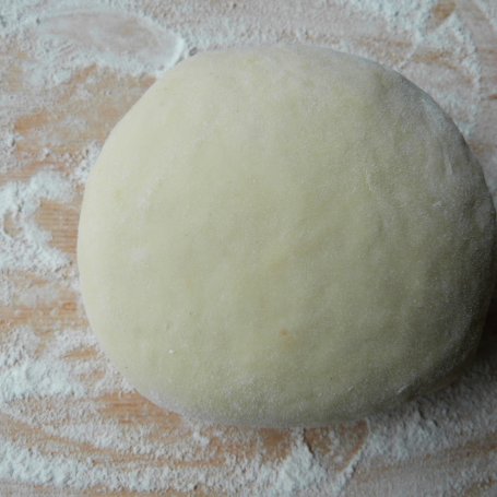 Krok 4 - Pierogi z czrnymi malinami foto
